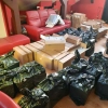 Funkcjonariusze Warmińsko-Mazurskiego Oddziału Straży Granicznej odkryli skrytkę w ścianie budynku mieszkalnego.
